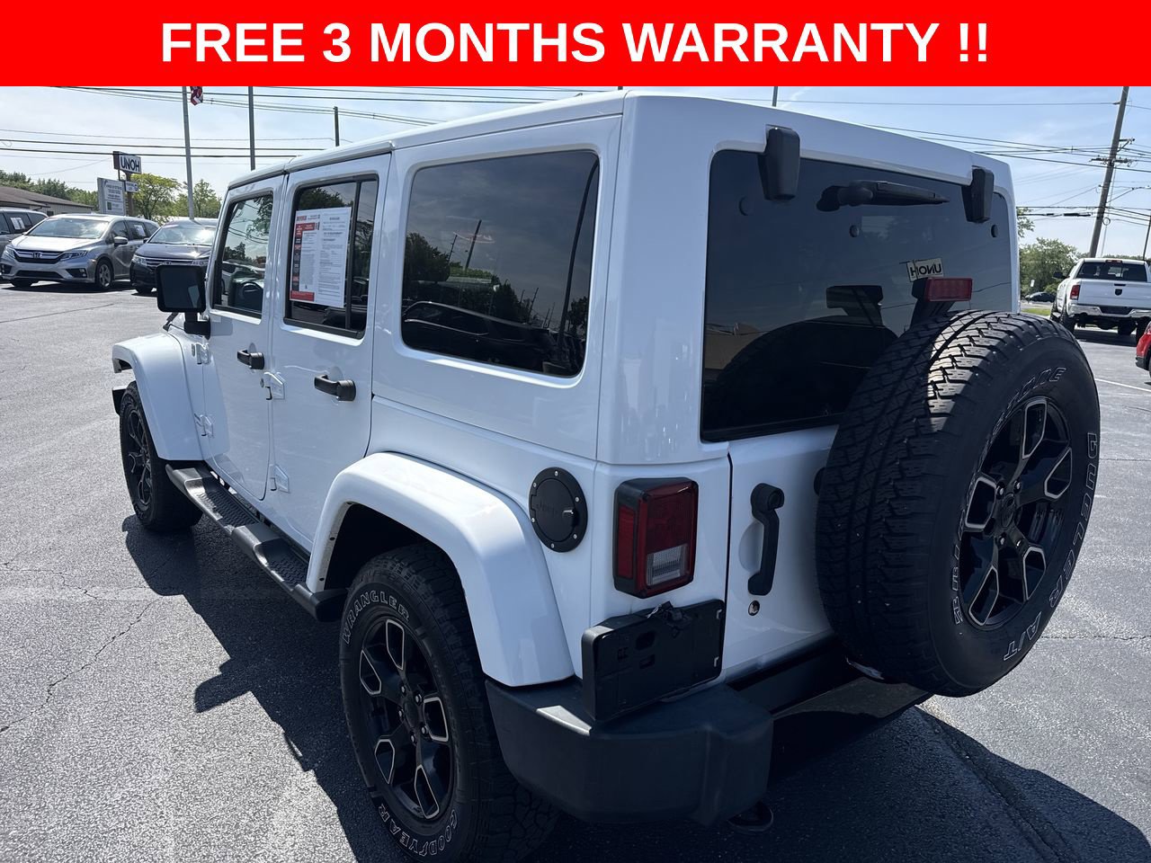 Used 2018 Jeep Wrangler Unlimited Sahara AWD/4WD image 34