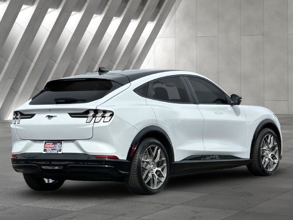 Certified 2023 Ford Mustang Mach-E Premium AWD/4WD image 3