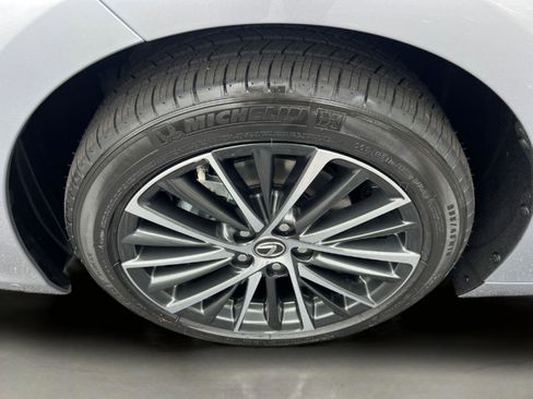 New 2025 Lexus ES 350 ES 350 image 12