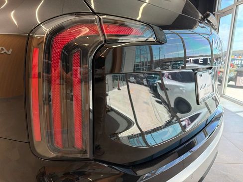 Certified 2024 Kia Telluride SX FWD image 18