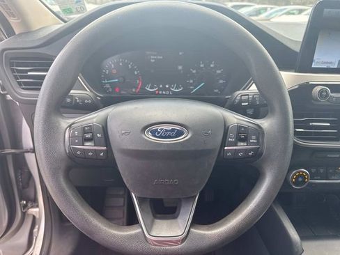 Used 2020 Ford Escape SE image 28