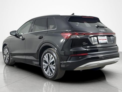 Used 2023 Audi Q4 e-tron Premium Plus w/ Premium Plus RWD image 3