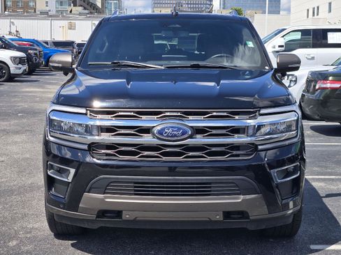 Used 2023 Ford Expedition Max King Ranch AWD/4WD image 2