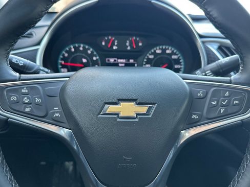 Certified 2025 Chevrolet Malibu RS image 23