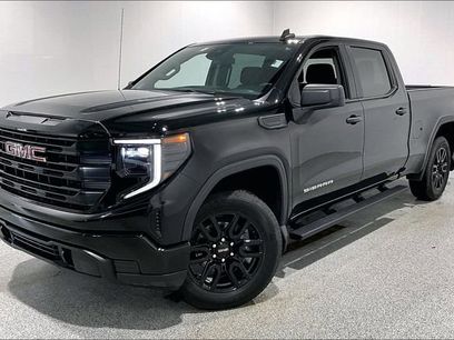 Used 2024 GMC Sierra 1500 Pro w/ Graphite Edition