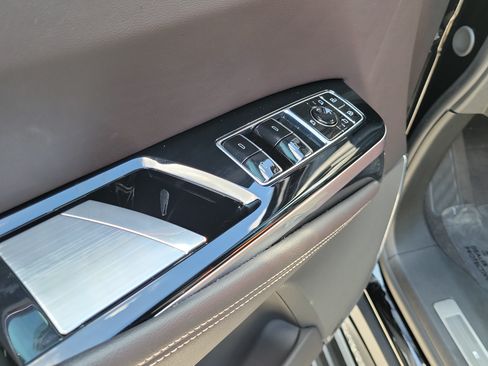 Used 2025 Cadillac Escalade Sport w/ Touring Package AWD/4WD image 20