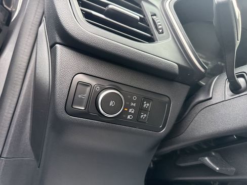 Used 2022 Ford Escape SEL image 21