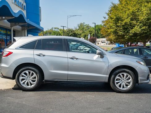 Used 2017 Acura RDX FWD image 3