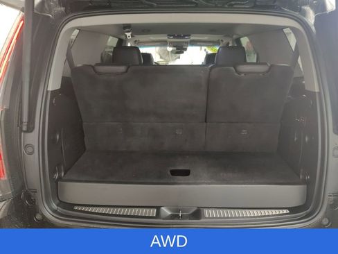 Used 2020 Cadillac Escalade Premium Luxury w/ Escalade Sport Edition image 41