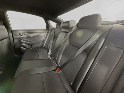 Certified 2025 Honda Civic Sport image 27