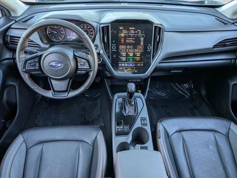 Certified 2025 Subaru Crosstrek 2.5i Limited w/ Crosstrek Mirror Package image 16