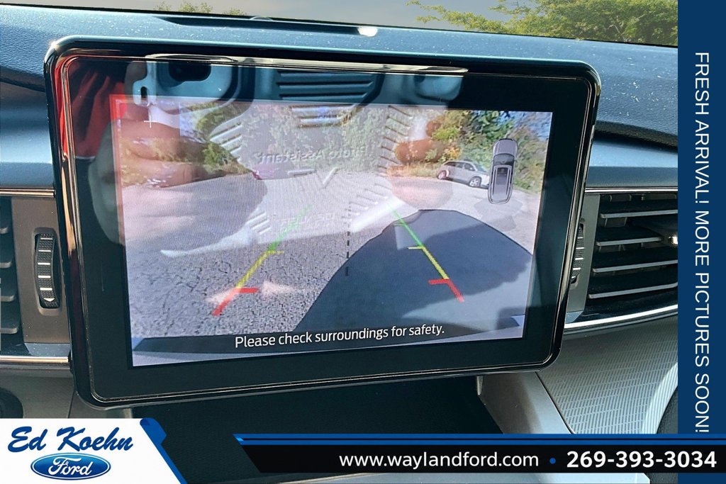 Certified 2022 Ford Explorer XLT w/ Equipment Group 202A AWD/4WD image 20
