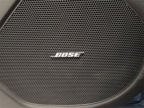 Used 2014 MAZDA MAZDA3 i Touring w/ Technology Package image 24