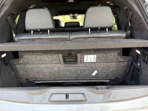 Used 2026 BMW X7 xDrive40i w/ M Sport Package image 29