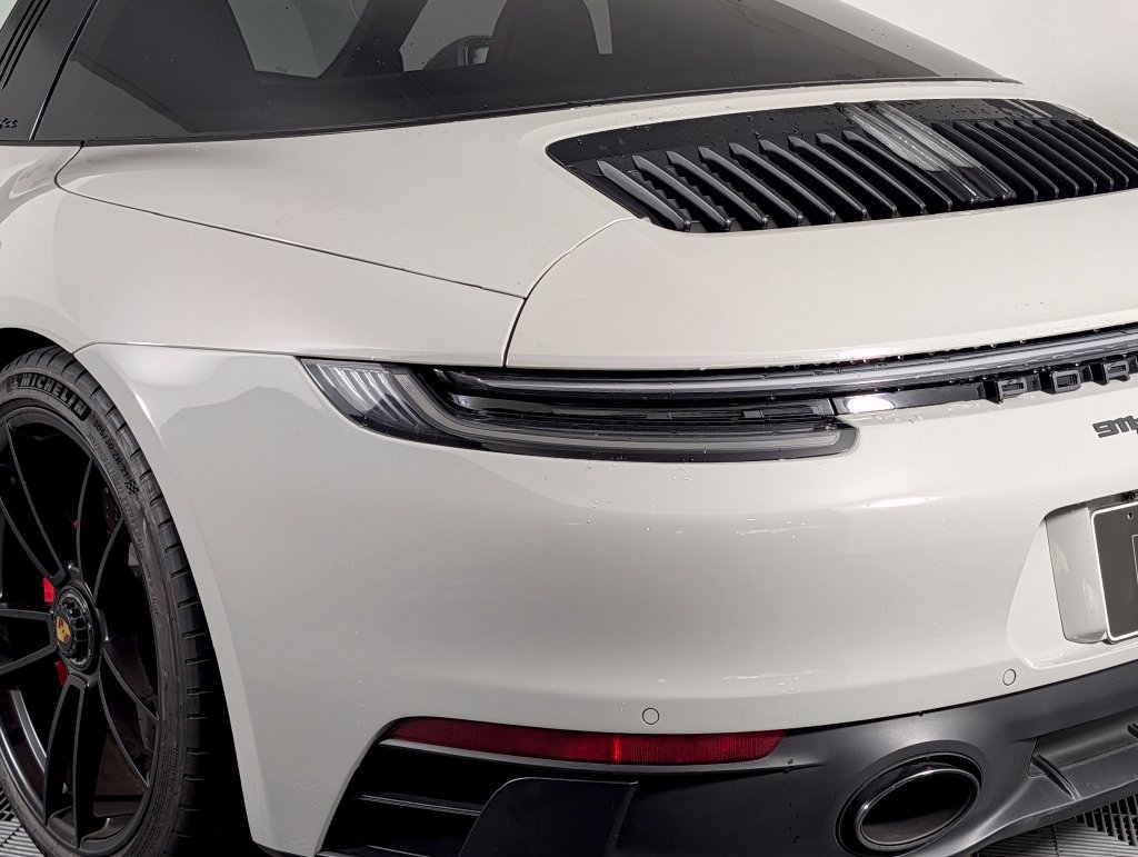 Certified 2022 Porsche 911 Targa 4 GTS AWD/4WD image 16
