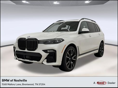 Used 2022 BMW X7 xDrive40i w/ M Sport Package AWD/4WD image 1