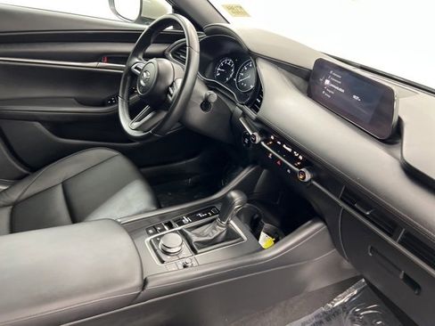 Used 2023 MAZDA MAZDA3 s image 24
