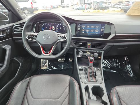 Used 2022 Volkswagen Jetta GLI Autobahn image 13