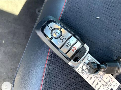 Certified 2026 Ford Explorer ST w/ Sun And Sound Package image 15