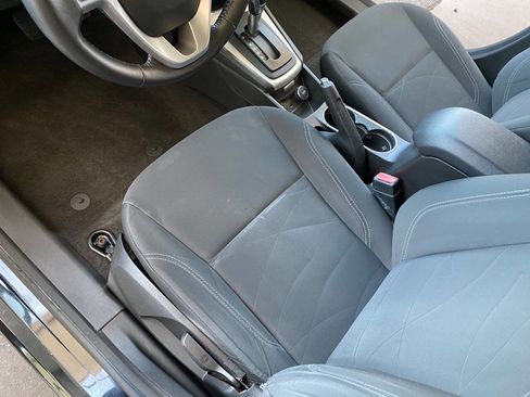 Used 2016 Ford Fiesta SE image 23