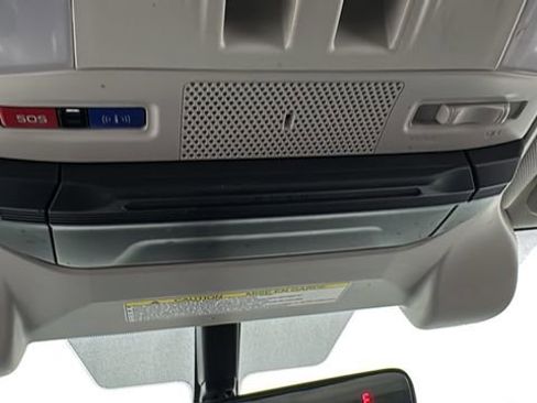 Used 2021 Subaru Ascent Limited w/ Technology Package image 37