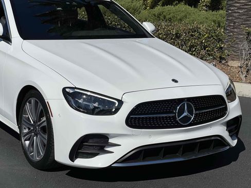 Used 2022 Mercedes-Benz E 350 Sedan image 65