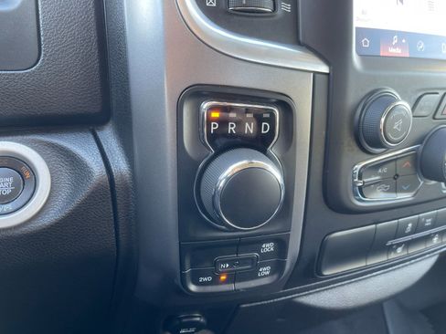 Used 2022 RAM 1500 Classic SLT w/ Electronics Convenience Group image 22