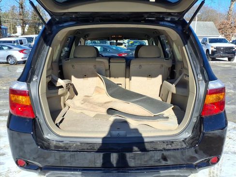 Used 2010 Toyota Highlander Base image 11