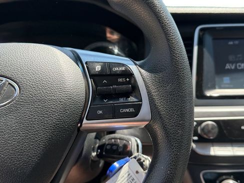 Used 2019 Hyundai Sonata SE FWD image 20