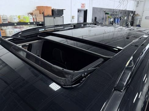 Used 2024 Honda Pilot Elite image 10
