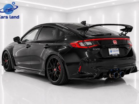 Used 2023 Honda Civic Type R image 5