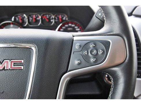 Used 2016 GMC Yukon SLT w/ Open Road Package image 17