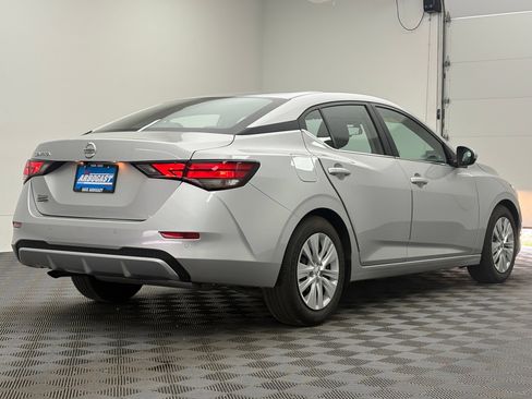 Used 2023 Nissan Sentra S FWD image 6