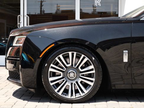 Certified 2021 Rolls-Royce Ghost AWD/4WD image 12