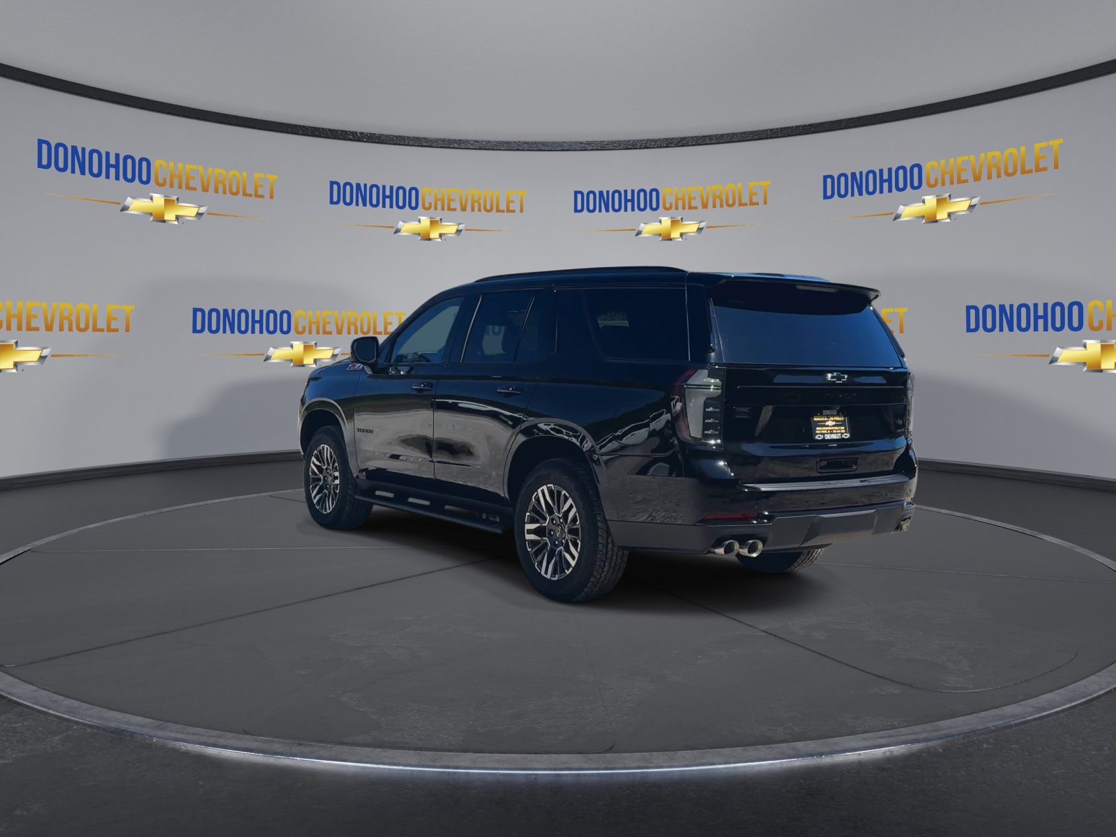 New 2027 Chevrolet Tahoe Z71 w/ Comfort Package AWD/4WD image 9