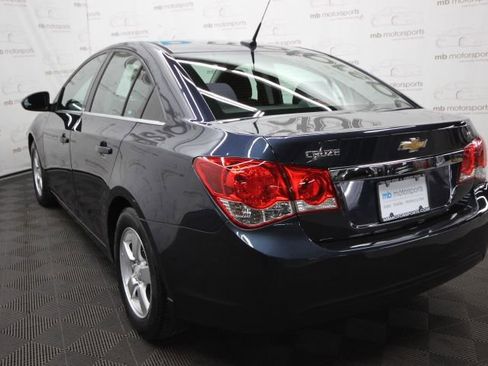 Used 2014 Chevrolet Cruze LT image 4