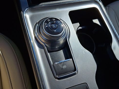 Used 2022 Ford Edge Titanium w/ Cargo Accessory Package image 22