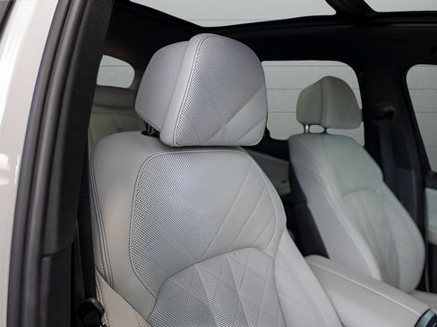 Used 2023 BMW X5 M50i w/ Executive Package AWD/4WD image 78