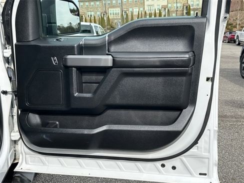 Used 2018 Ford F150 XLT w/ Equipment Group 302A Luxury image 14