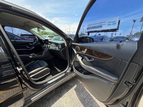 Used 2016 Mercedes-Benz GLC 300 image 21