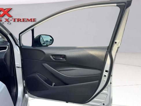 Used 2023 Toyota Corolla LE FWD image 50