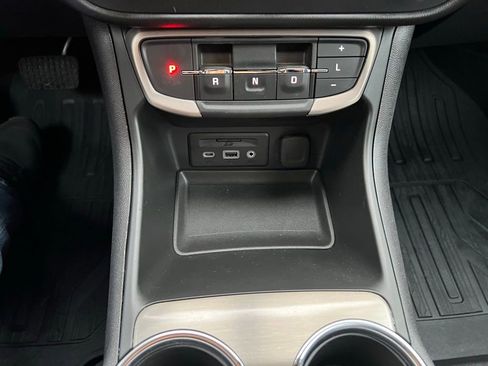 Used 2022 GMC Terrain Denali w/ Denali Premium Package image 33