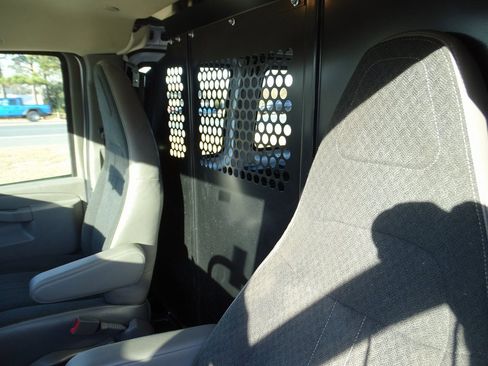 Used 2024 Chevrolet Express 2500 w/ Driver Convenience Package image 20