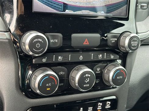 Used 2021 RAM 1500 Laramie w/ Sport Appearance Package image 18