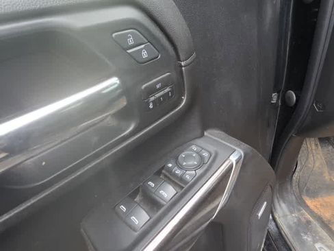 Used 2020 Chevrolet Silverado 2500 LTZ w/ LTZ Plus Package image 4