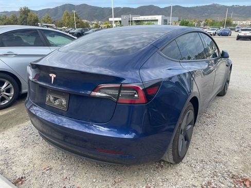Used 2023 Tesla Model 3 Standard Range RWD image 8