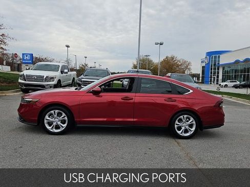 Certified 2025 Honda Accord LX image 5