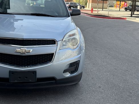 Used 2014 Chevrolet Equinox LS image 10
