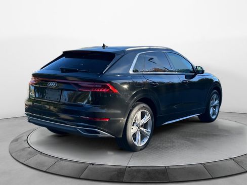 Used 2023 Audi Q8 Prestige image 7