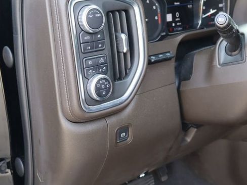 Used 2022 GMC Sierra 1500 Denali w/ Denali Reserve Package AWD/4WD image 25